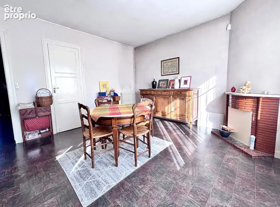 Appartement 160 m² à Merignac  - photo 3