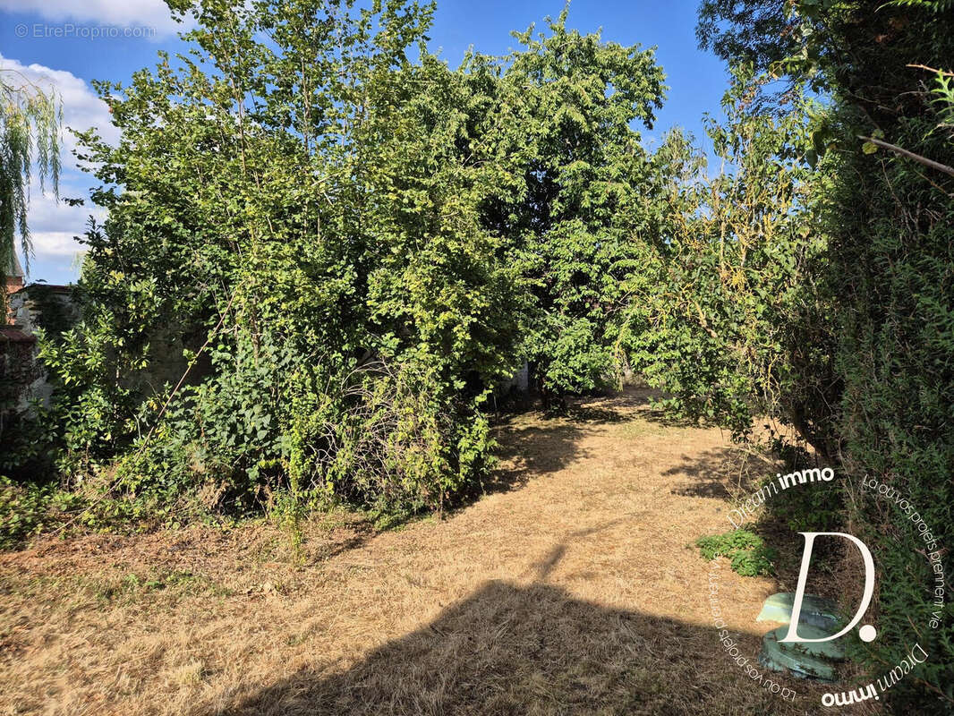 Maison 96 m² à Civieres  - photo 8