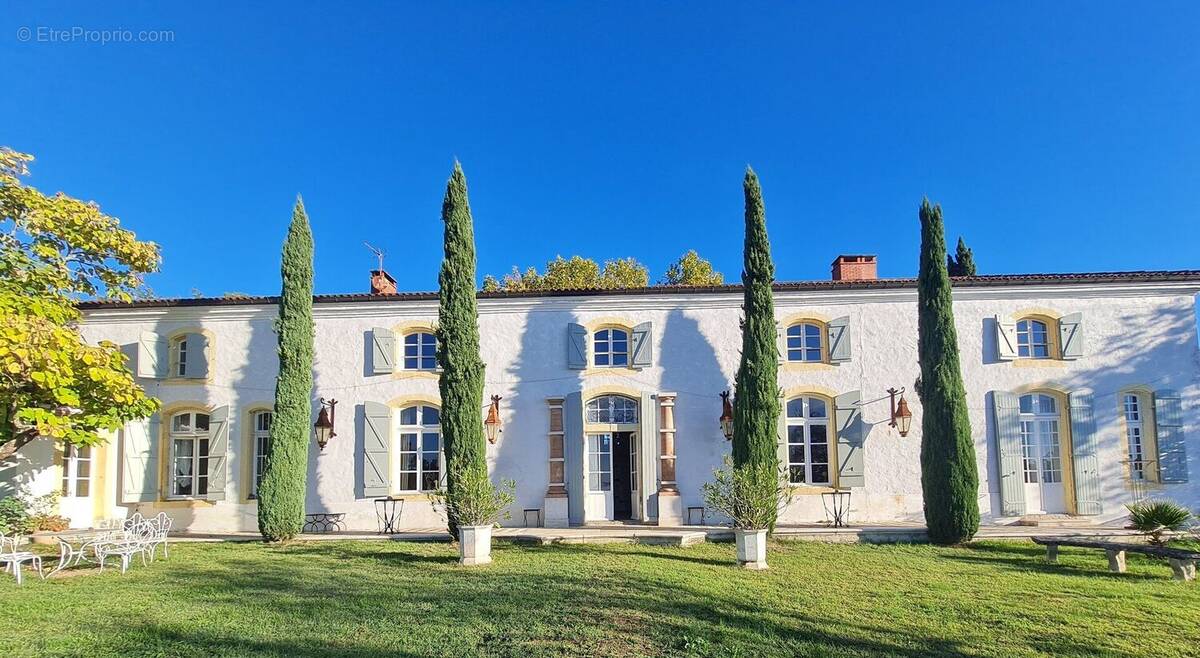 Maison à PORT-SAINTE-MARIE