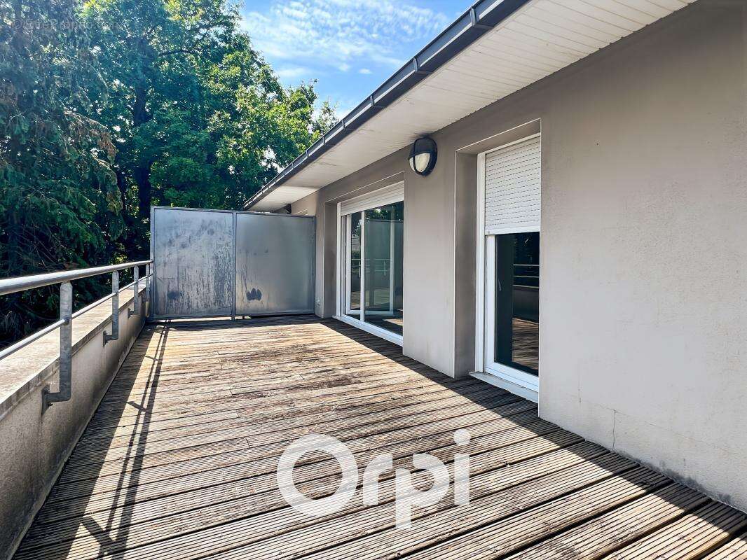 Appartement À Vendre - photo 6