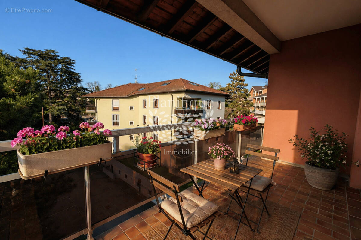Appartement à SAINT-JULIEN-EN-GENEVOIS