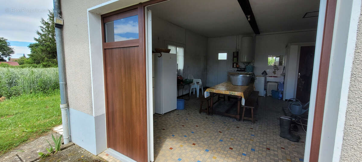 Maison à SAUVAGNON