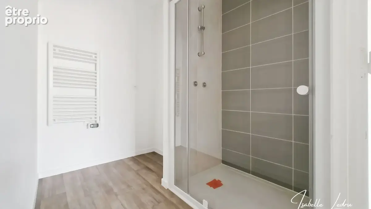 Appartement 2 pièces 53 m² à vendre à Retiers (35240) - photo 4