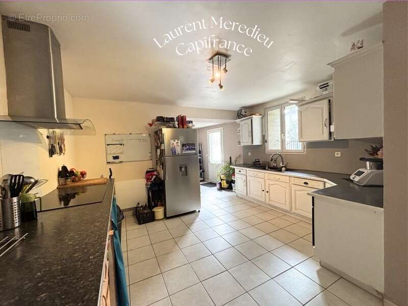 Maison de 140 m² avec grand chai et terrain de 1 400 m² – Pleine Selve - photo 4