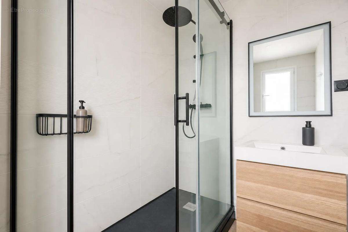 Appartement à STAINS