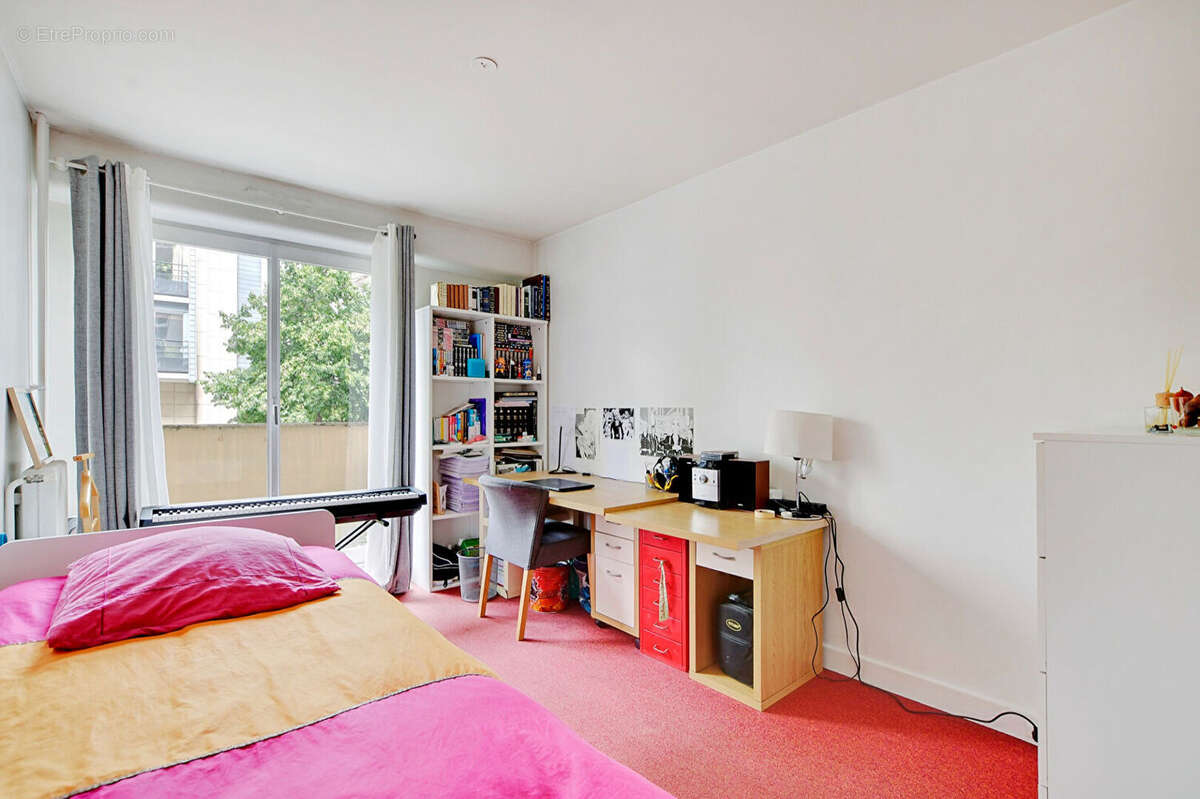 Appartement à PARIS-19E