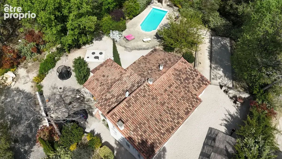 Villa de charme sur Menerbes avec piscine, jardin de lavande et cuisine professionnelle - photo 10