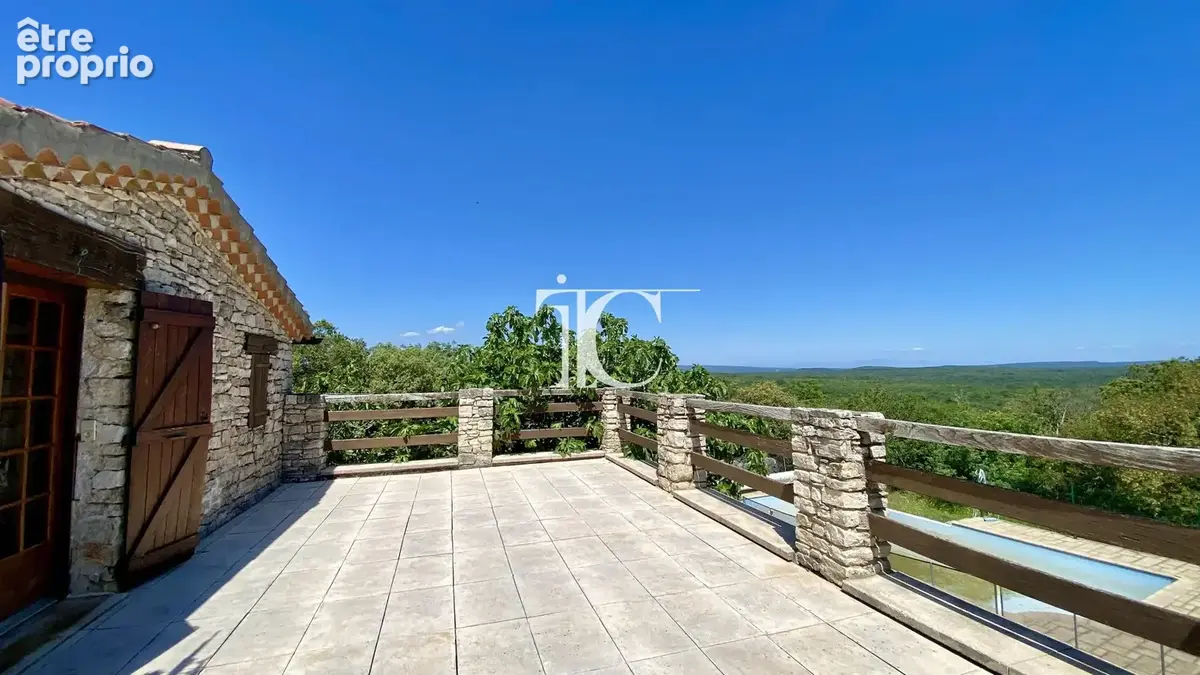 Entre barjac et uzes, maison avec vue panoramique, 4 chambres, piscine, sur 4050m2 - photo 6
