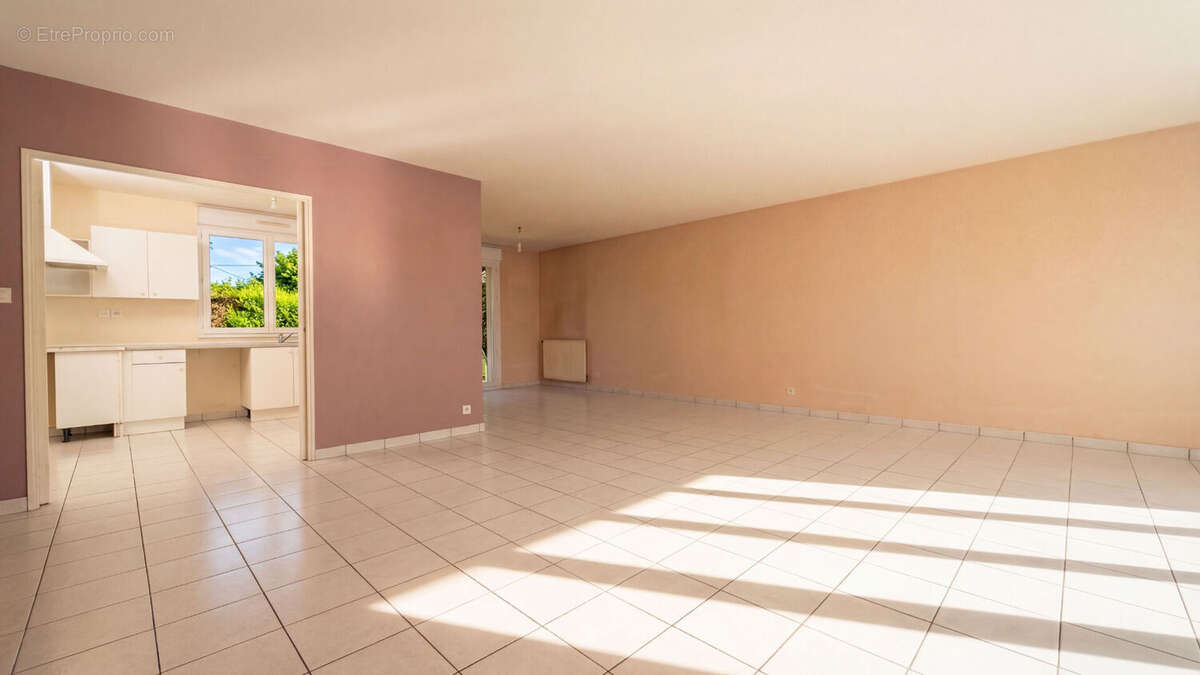 Maison à CHAMBRAY-LES-TOURS