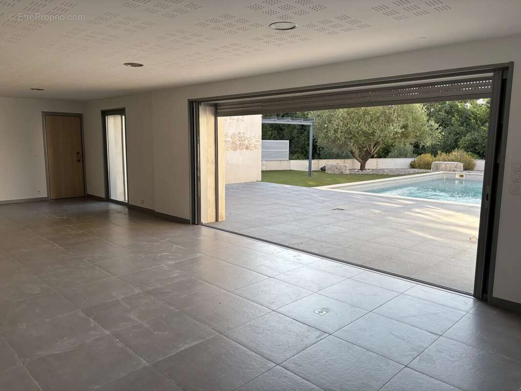 Maison à FIGANIERES