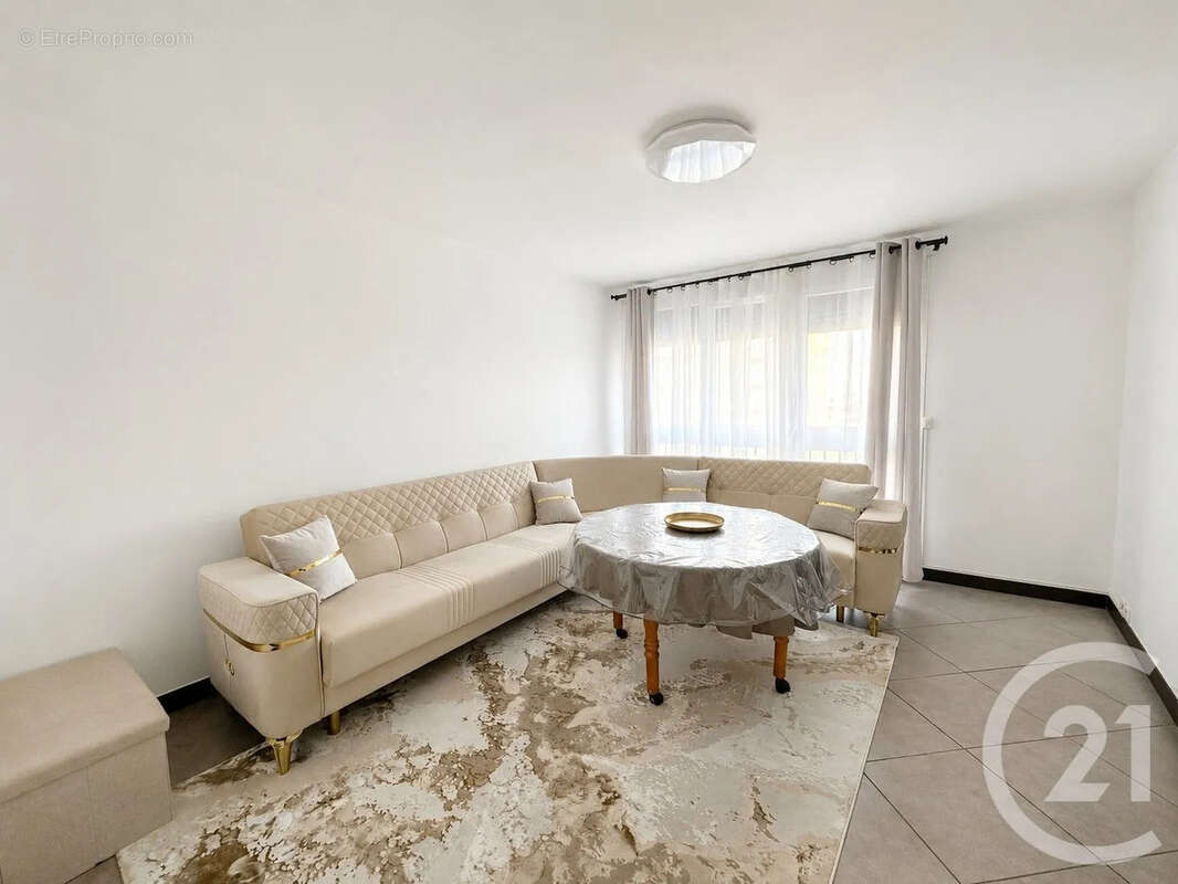 Appartement 76 m² à Colomiers  - photo 2