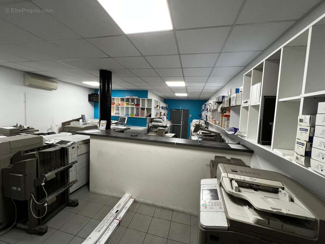 Commerce 45 m² à Montpellier  - photo 2