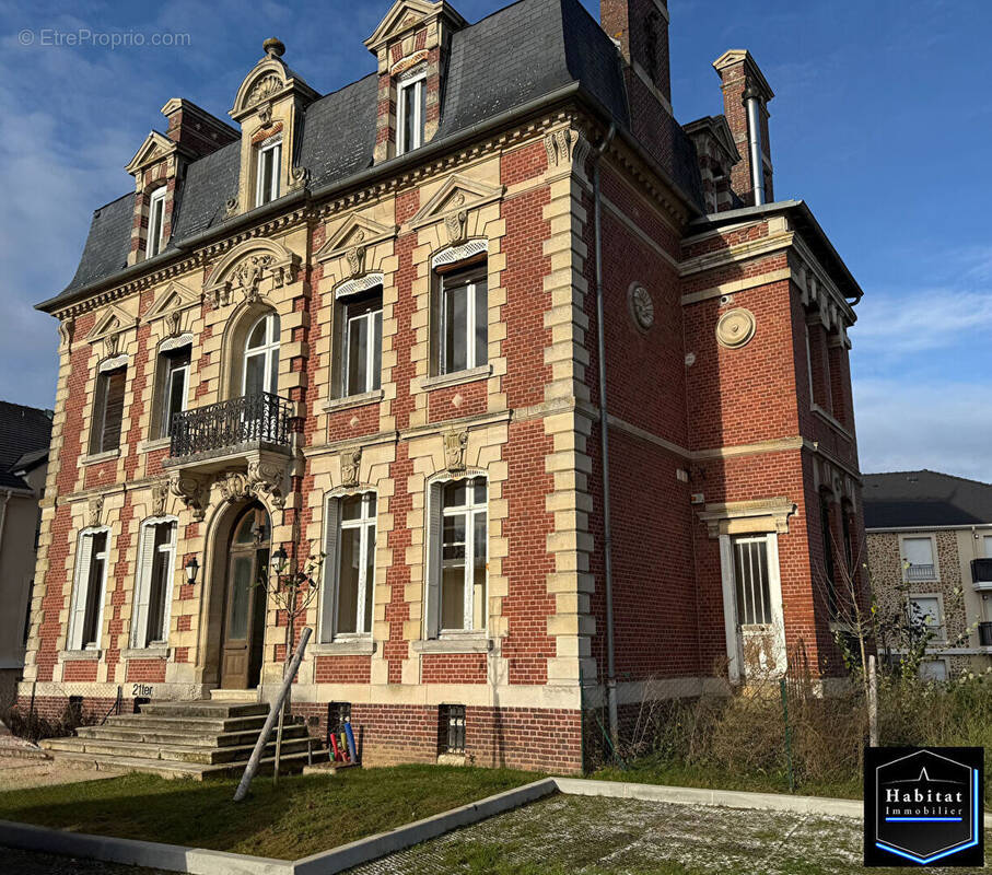 Appartement à LE PLESSIS-BELLEVILLE