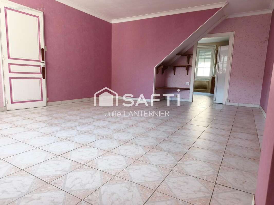 Maison 232 m² à Voiteur  - photo 5