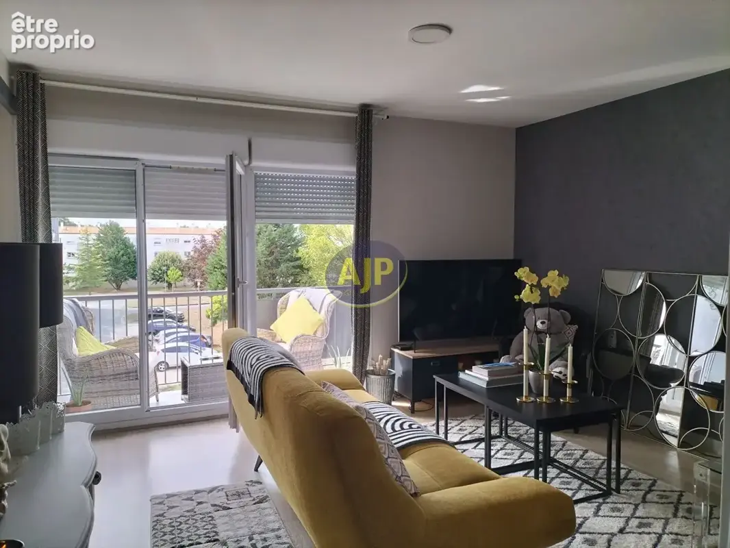 Appartement à TONNAY-CHARENTE