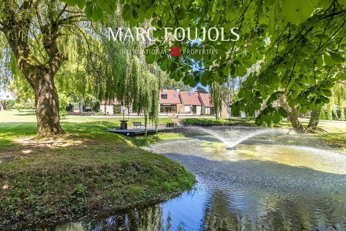 Maison à FONTAINE-CHAALIS
