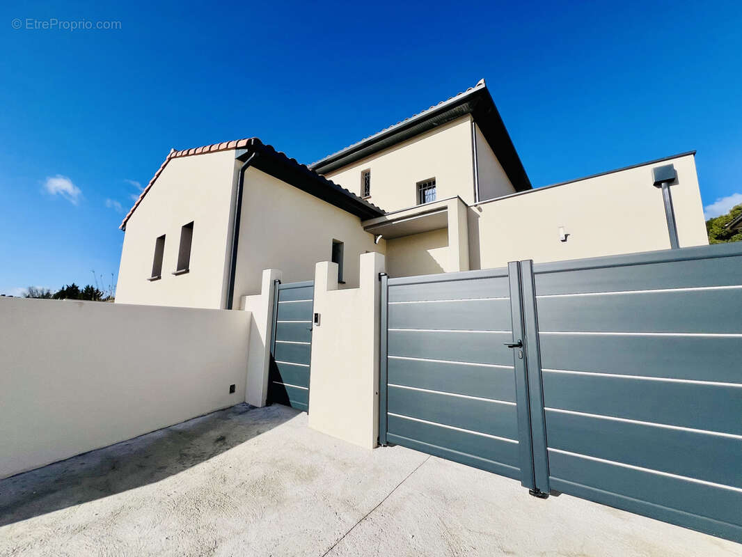 Maison à CLERMONT-L'HERAULT