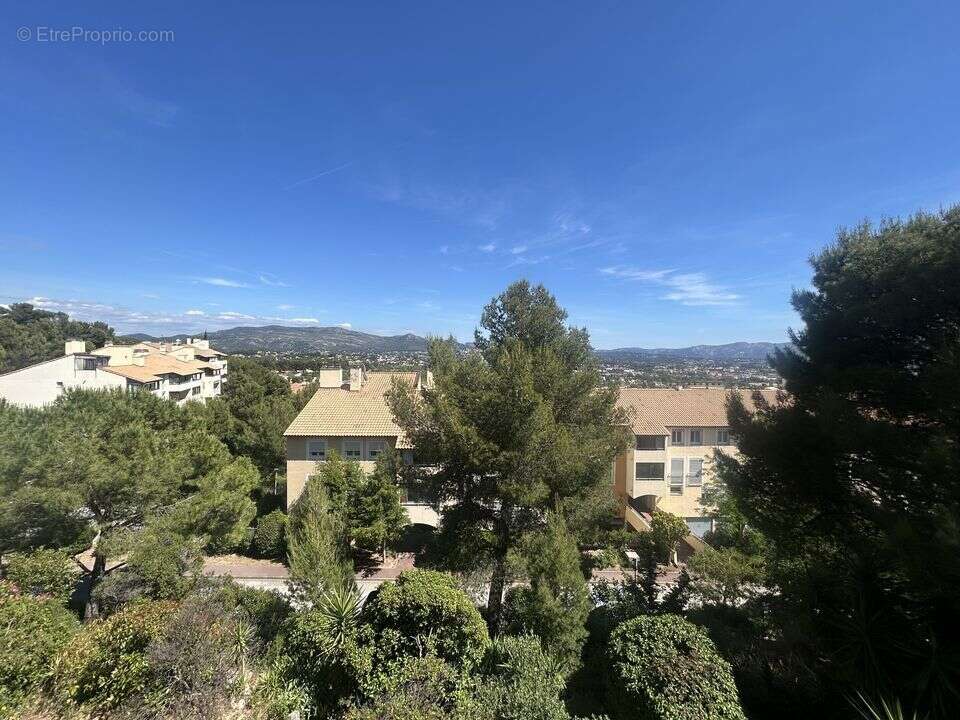 parade - colline - t5 - t4 - vue - sans vis à vis - chateau