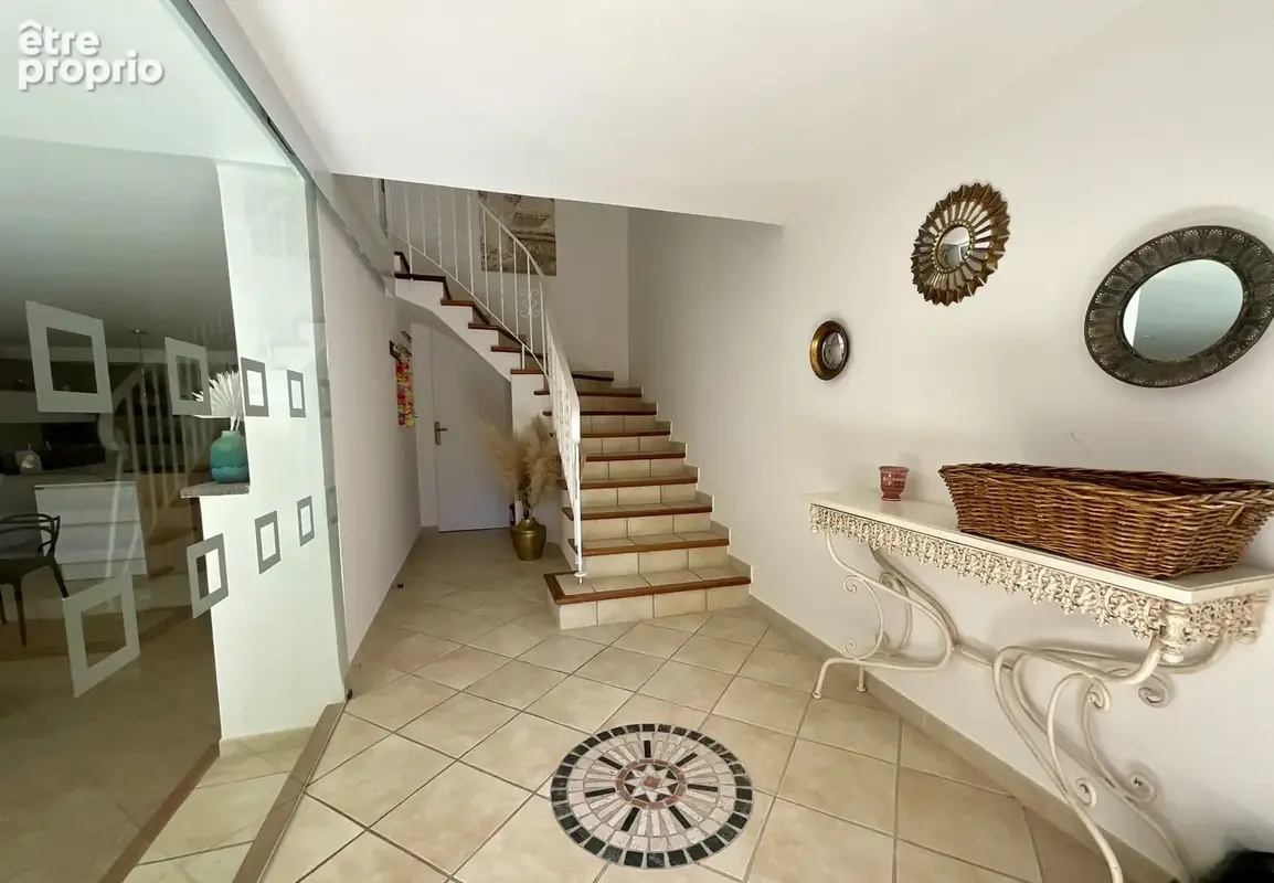 Maison bourgeoise de charme de 160m2   Agde centre, jardin & volumes généreux - photo 3