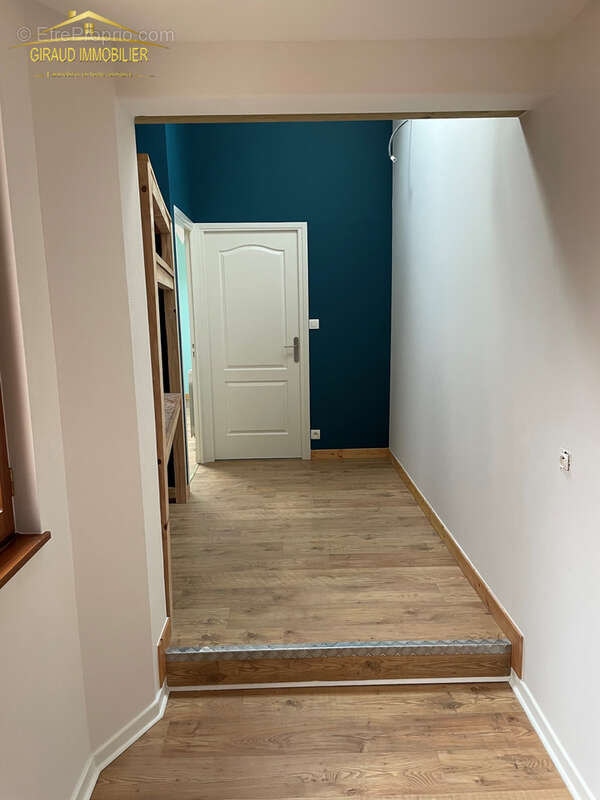 Appartement à CHARLIEU