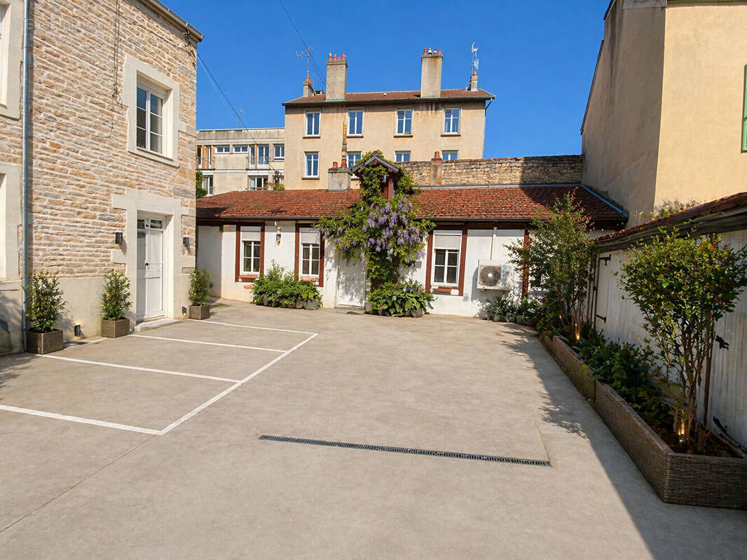 Maison à DIJON