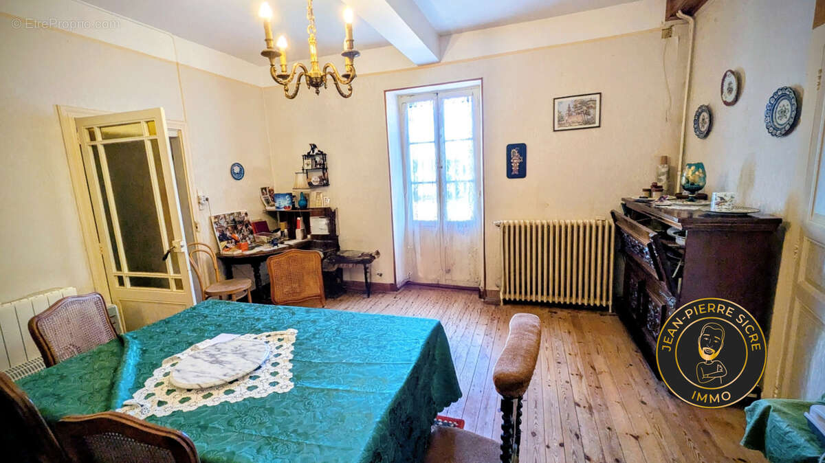 Maison à CINTEGABELLE