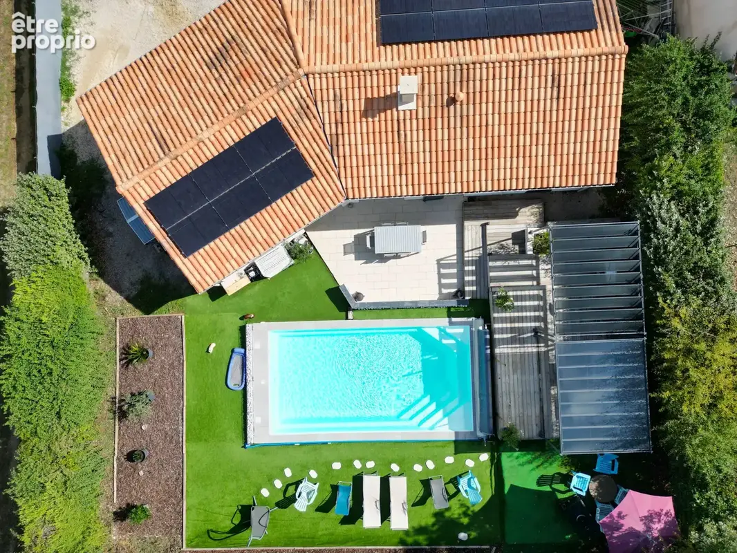 Maison de 108 m2, avec piscine à Marçay - photo 2