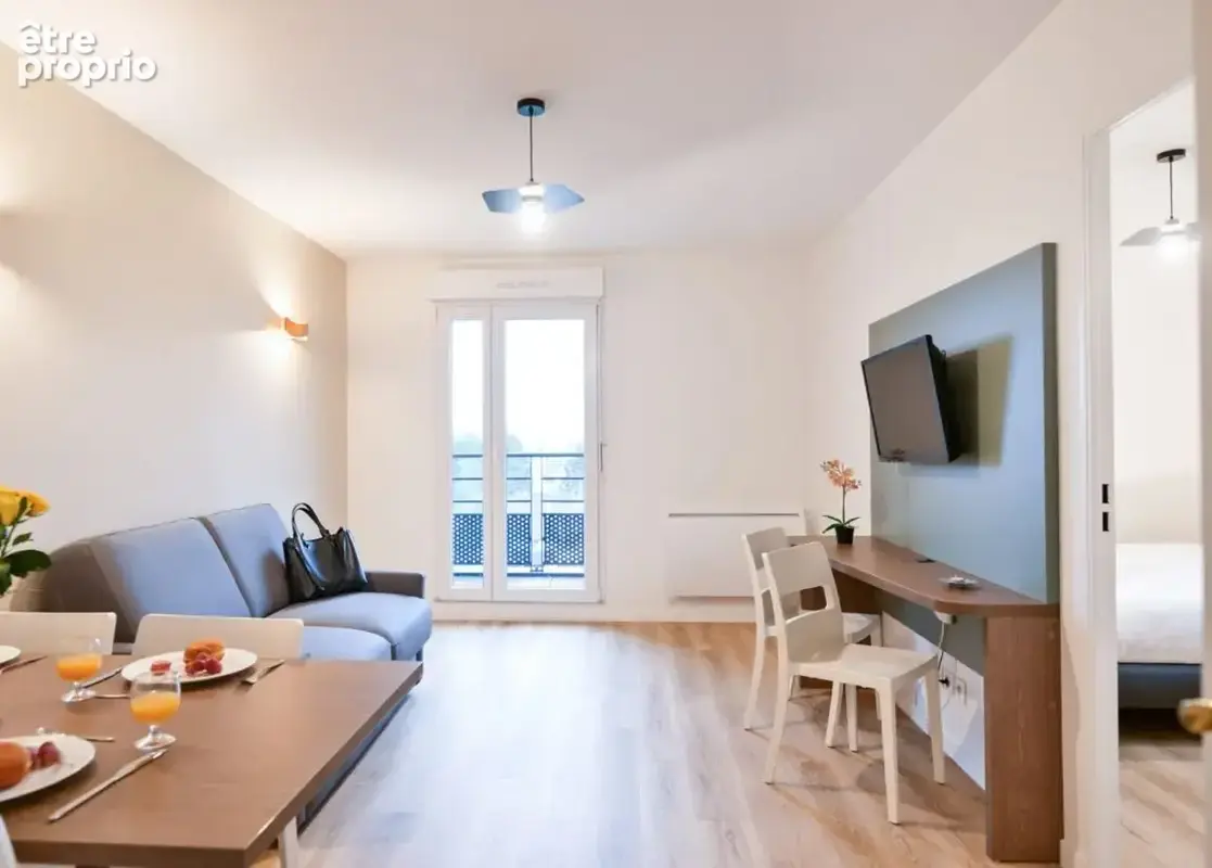 INVESTISSEMENT LOCATIF  ST CYR L'ÉCOLE  Résidence Affaires Zenitude Versailles Saint-Cyr-l'École  8.44 % de rentabilité - photo 2