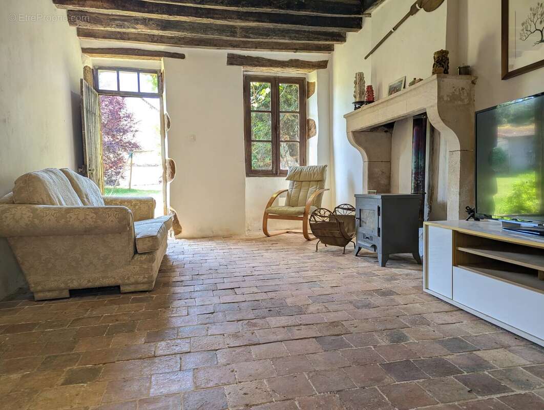 Belle longère de 3 chambres avec une dépendance pour les invités - photo 13