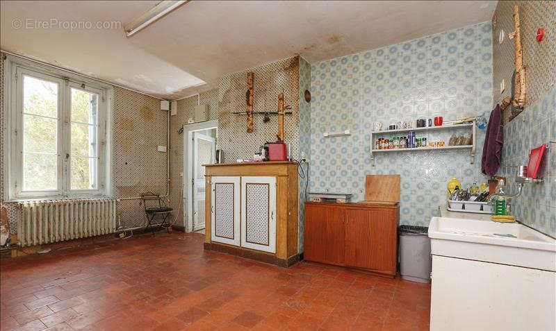 Maison à SAINT-CYR-SUR-LOIRE