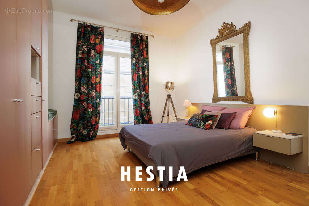 Appartement à MARSEILLE-6E