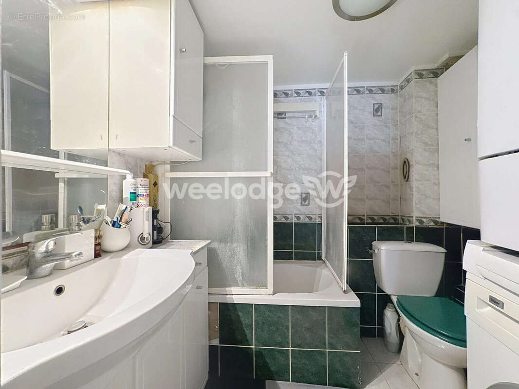 Maison à MAURECOURT