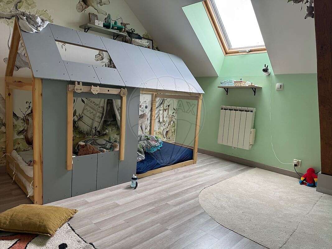 Maison à NERONDES