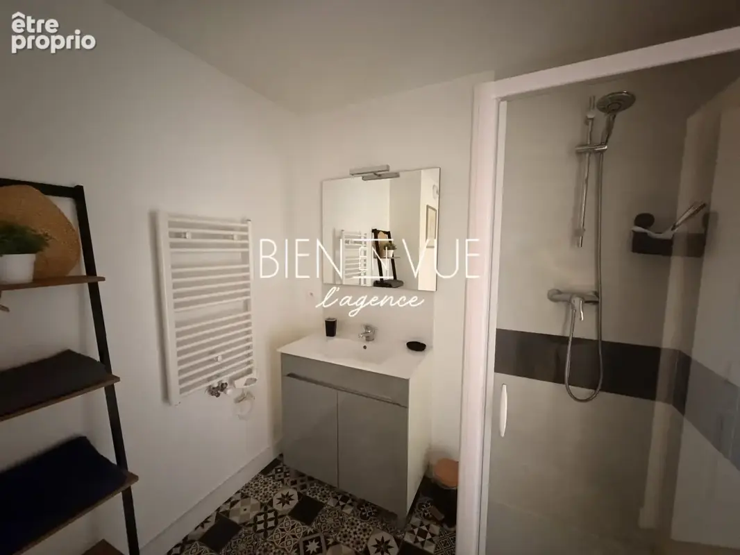 Arès centre-ville   appartement 2 pièces avec balcon, parking et cellier - photo 5