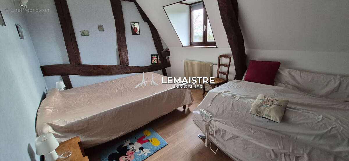 Maison à SAINTE-MARGUERITE-SUR-DUCLAIR