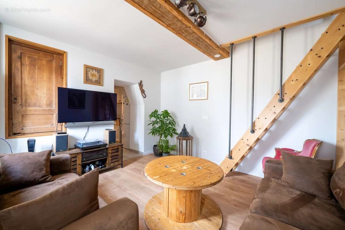 Maison 88 m² à Cravent  - photo 11