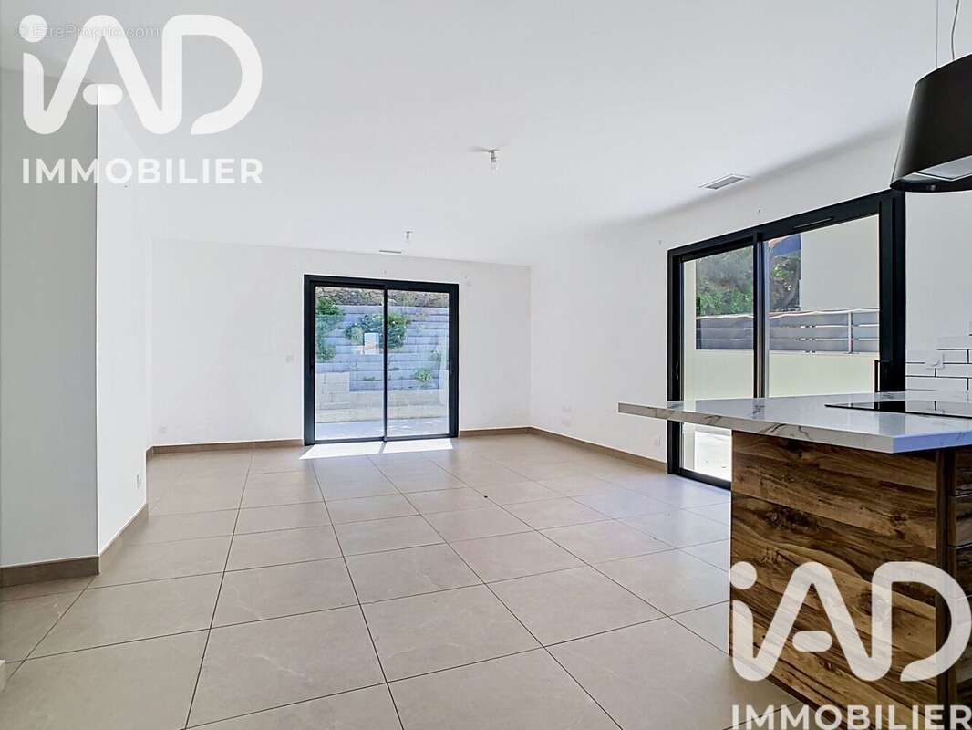 Maison 83 m² à Rodes  - photo 5