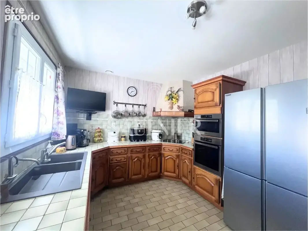 Au sud de Ste Maure de Touraine, Maison sur sous-sol - photo 3