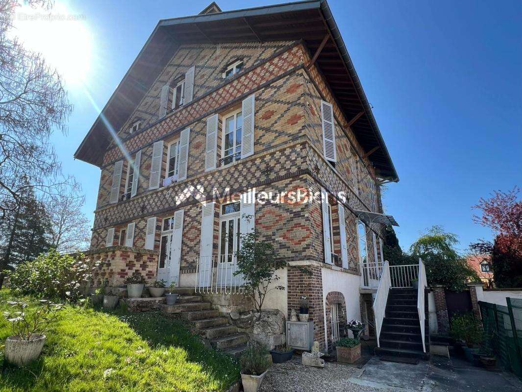 Appartement à SENS