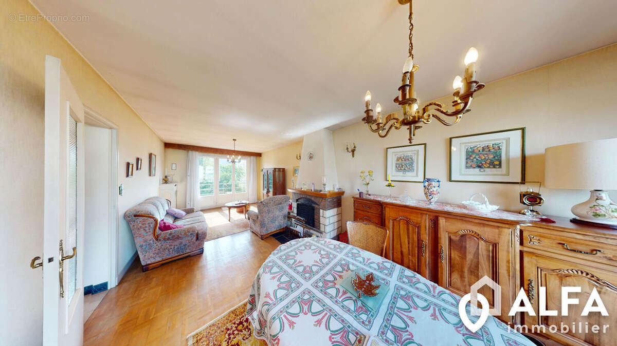 Maison à DEUIL-LA-BARRE