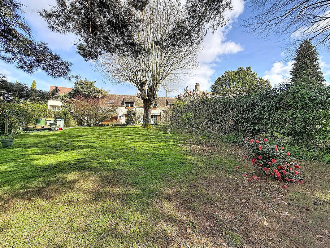 Maison à JOUARS-PONTCHARTRAIN