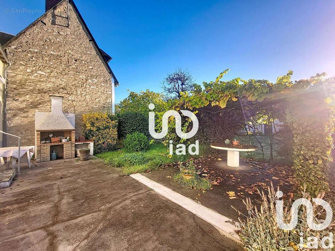 Photo 3 - Maison à VIERZON