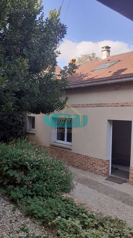 Maison à VILLIERS-LE-BEL
