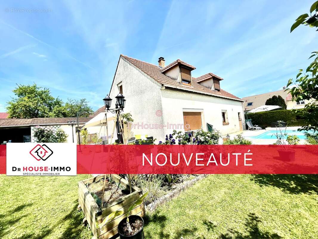 Maison à MONTEVRAIN