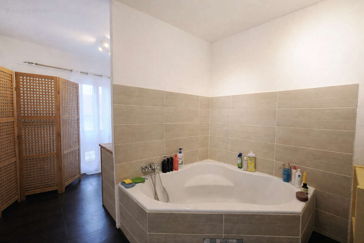 Maison à PUISSERGUIER