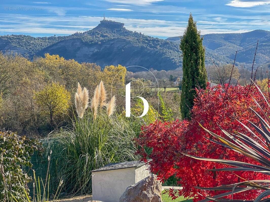Maison à SAINT-ALBAN-AURIOLLES