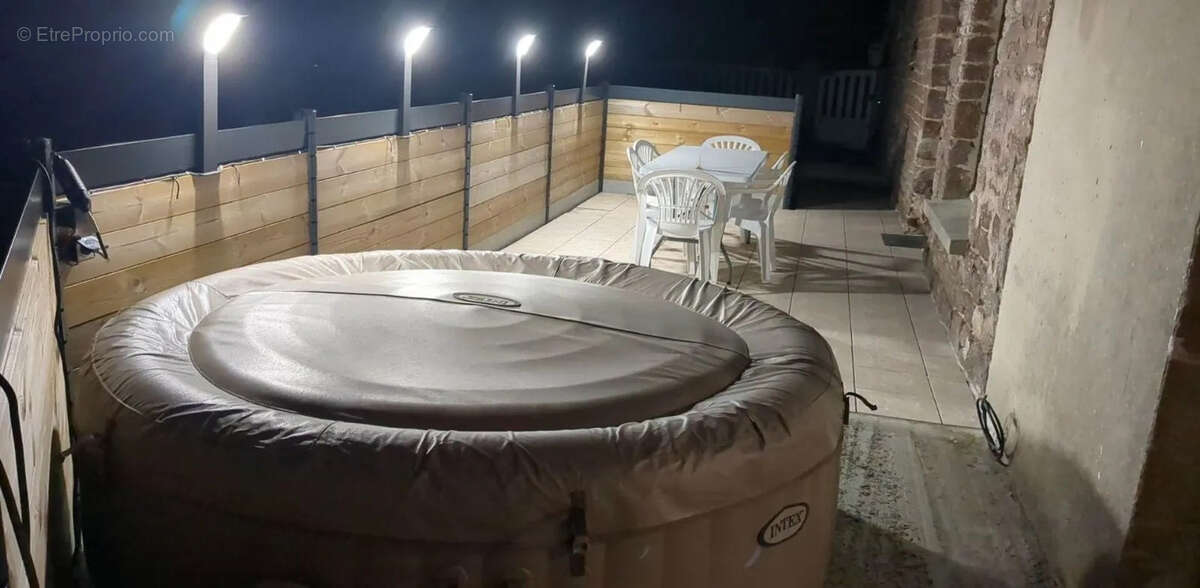 Maison à LE MESNIL-HERMAN