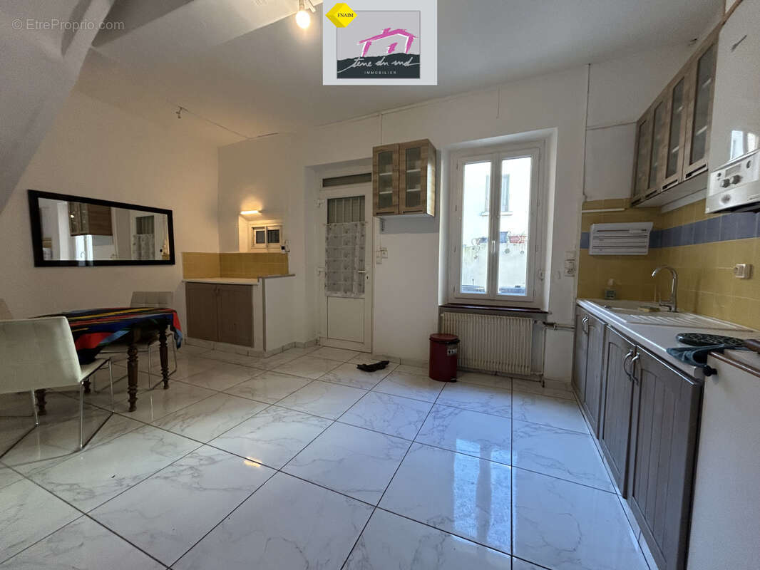 Maison à LEZIGNAN-CORBIERES