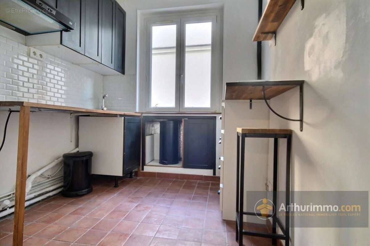 Appartement à PARIS-12E