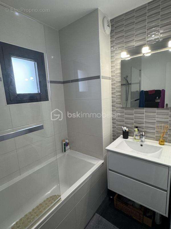 Appartement à VITRY-SUR-SEINE